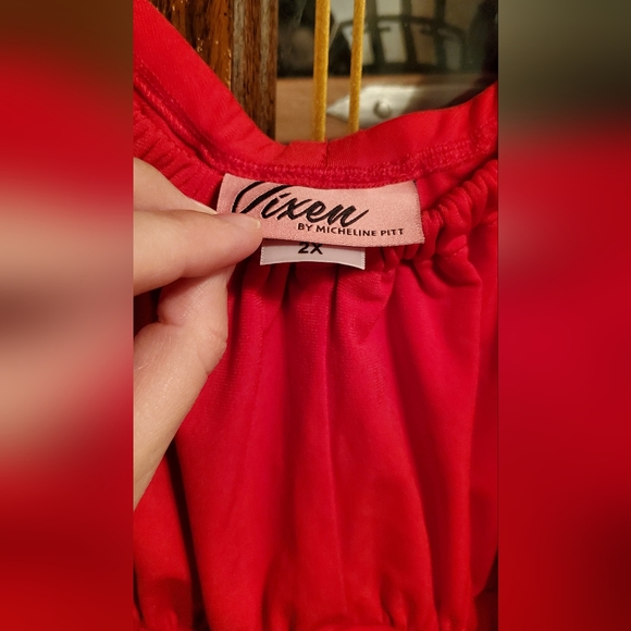 PEASANT TOP VACATION BLOUSE IN Red VIXEN BY MICHELINE PITT - Picture 3 of 9